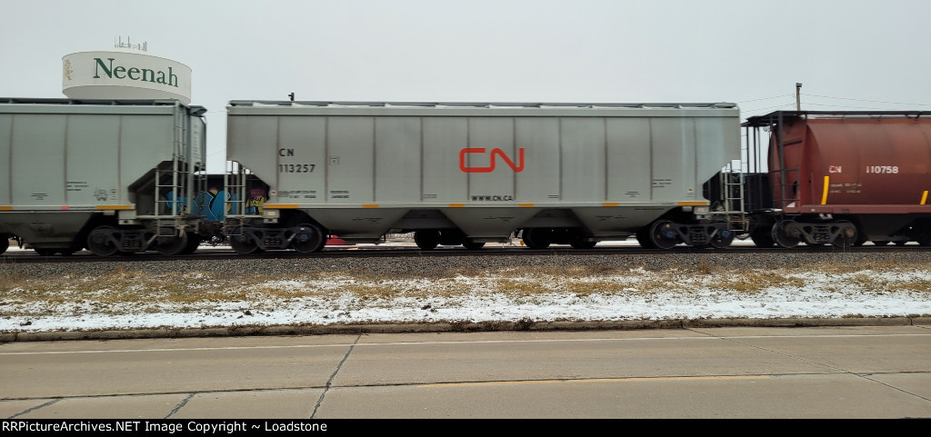 CN 113257